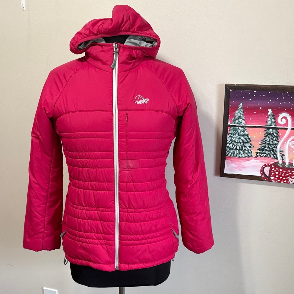 Alpine Women's Hooded Puffer Jacket - Hot Pink